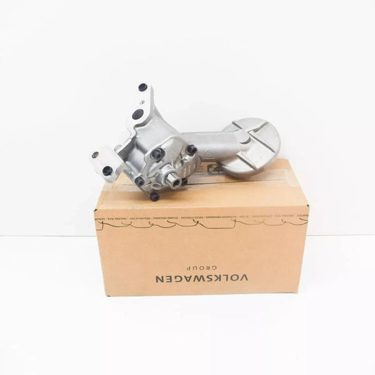 AUDI A4 8E B7 Engine Oil Pump 059115105AG NEW