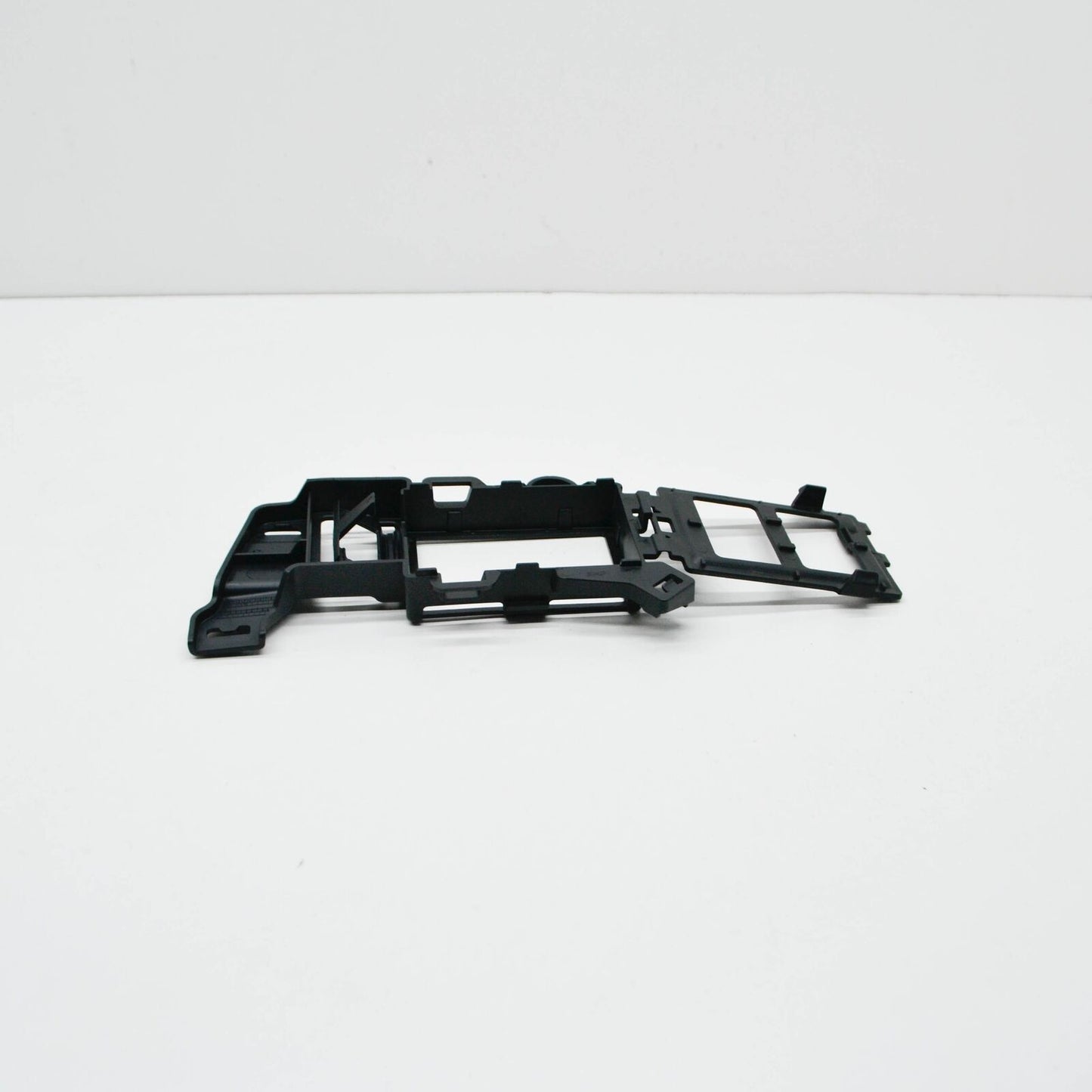NEW MERCEDES-BENZ CLA COUPE C117 DISTANCE SENSOR BRACKET A1178851001 ORIGINAL