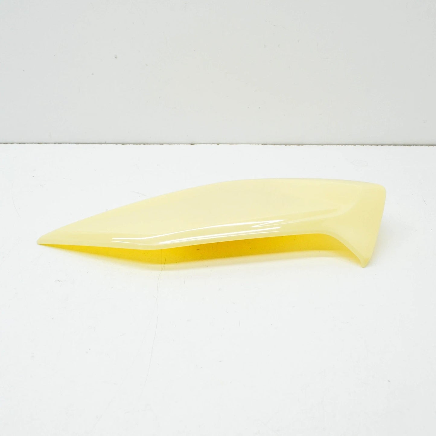 NEW BMW K 61 K1600 BAGGER RIGHT WINDOW DEFLECTOR 46638562652 ORIGINAL