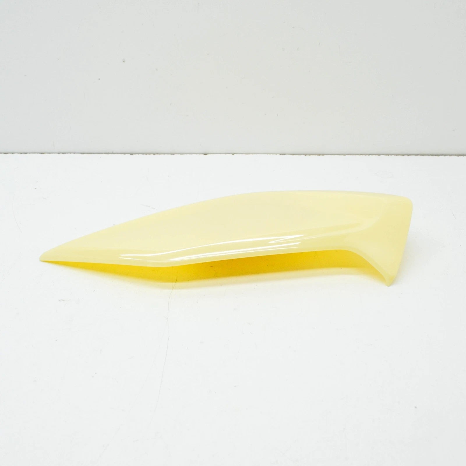 NEW BMW K 61 K1600 BAGGER RIGHT WINDOW DEFLECTOR 46638562652 ORIGINAL