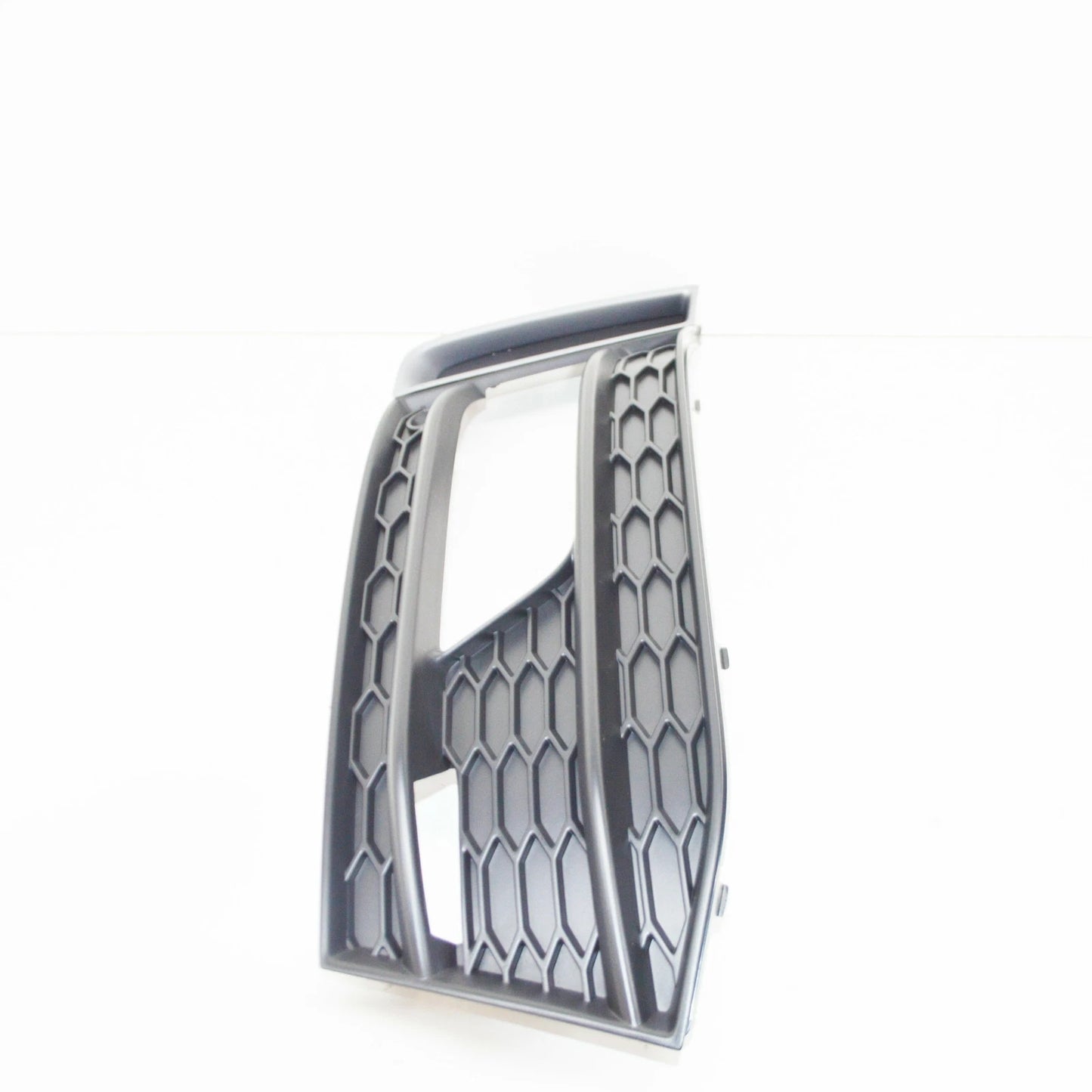 NEW AUDI A1 8X FRONT BUMPER LEFT GRILLE 8XA807647A1RR