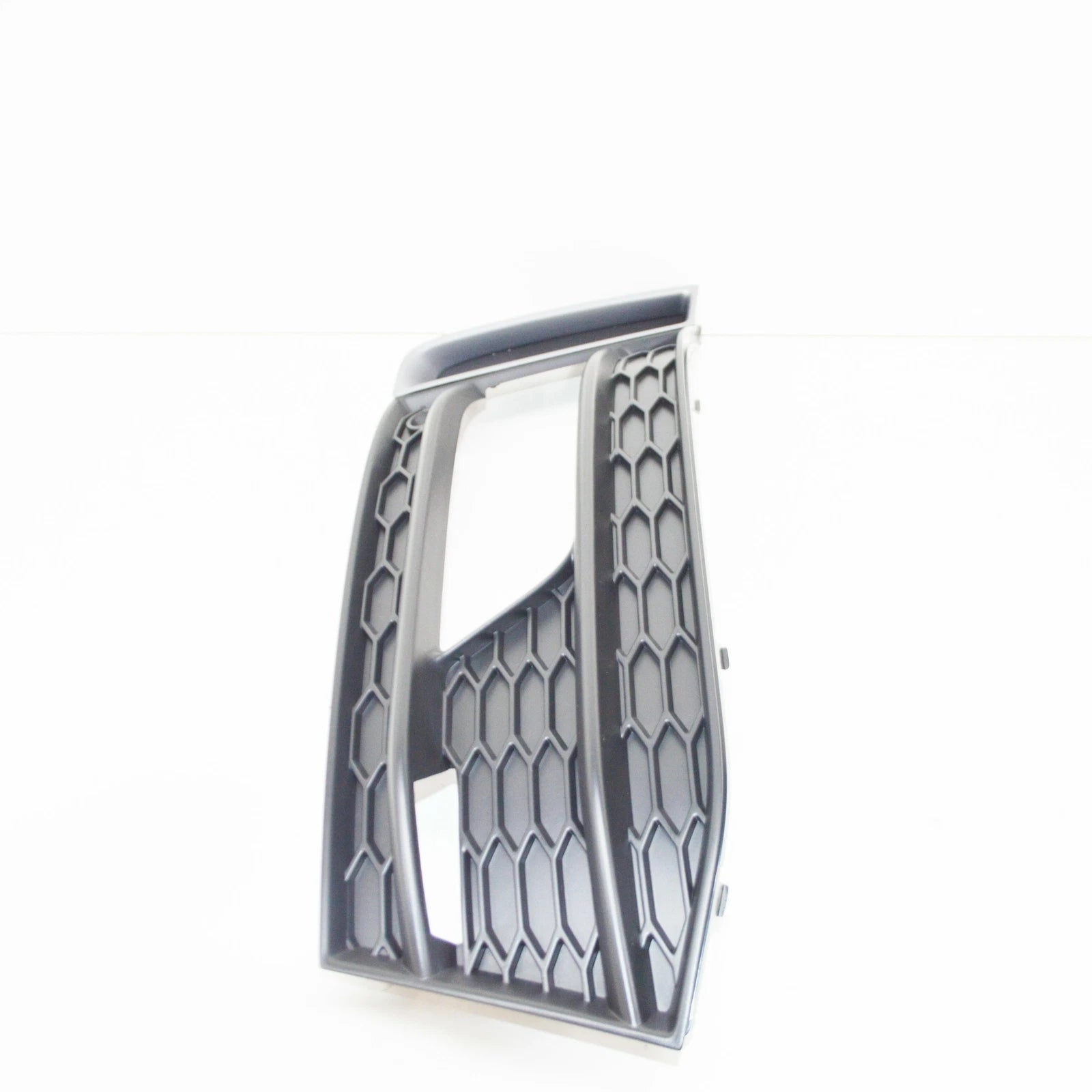 NEW AUDI A1 8X FRONT BUMPER LEFT GRILLE 8XA807647A1RR