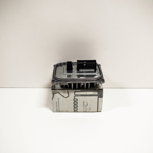 NEW MB C W205 LED LEFT HEADLIGHT MODULE CONTROL UNIT A2059004230 ORIGINAL