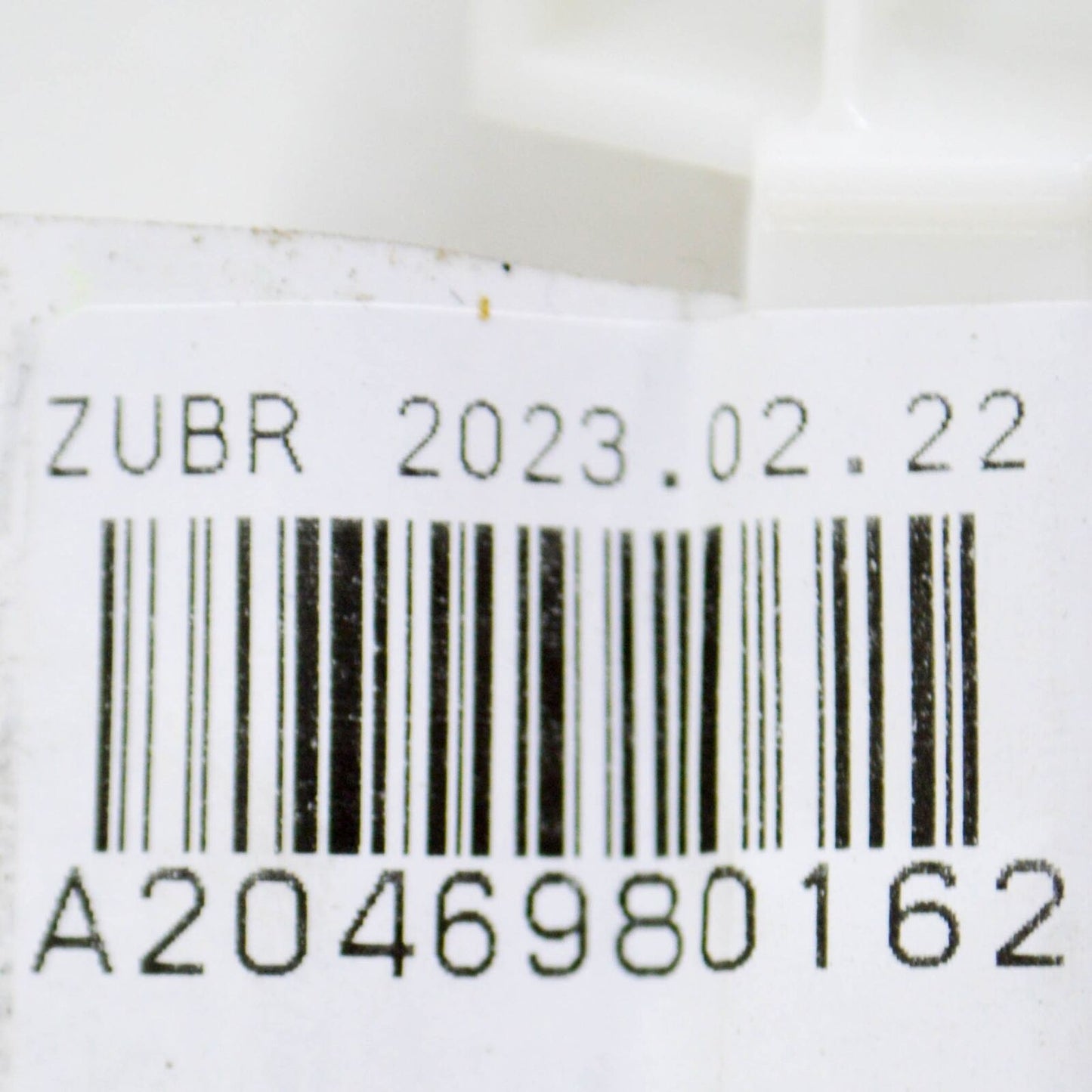 NEW MERCEDES-BENZ C W204 LEFT ROCKER MOULDING MOUNT BRACKET A2046980162 ORIGINAL