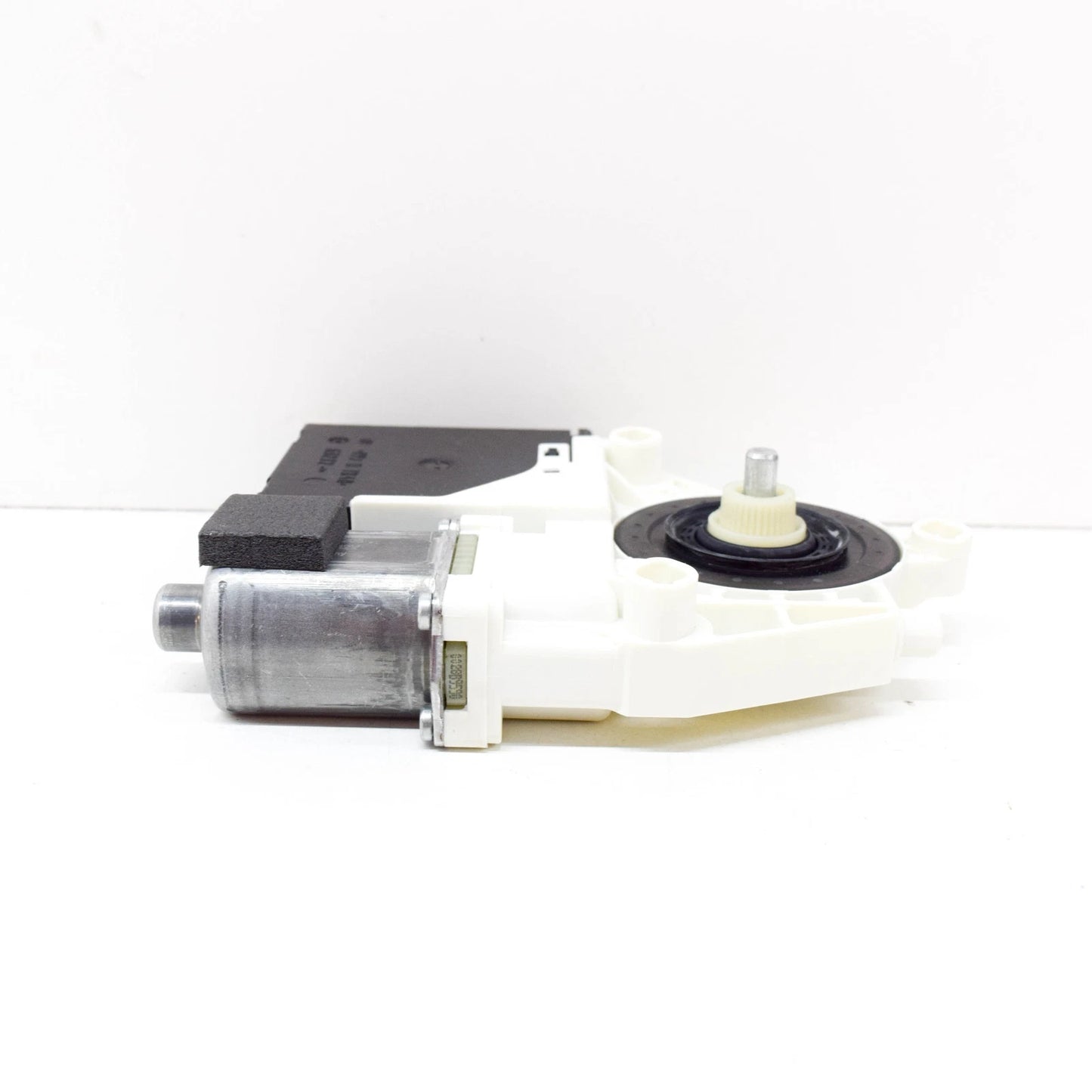 NEW AUDI A3 8P FRONT LEFT DOOR WINDOW GLASS REGULATOR MOTOR 8P0959801P ORIGINAL