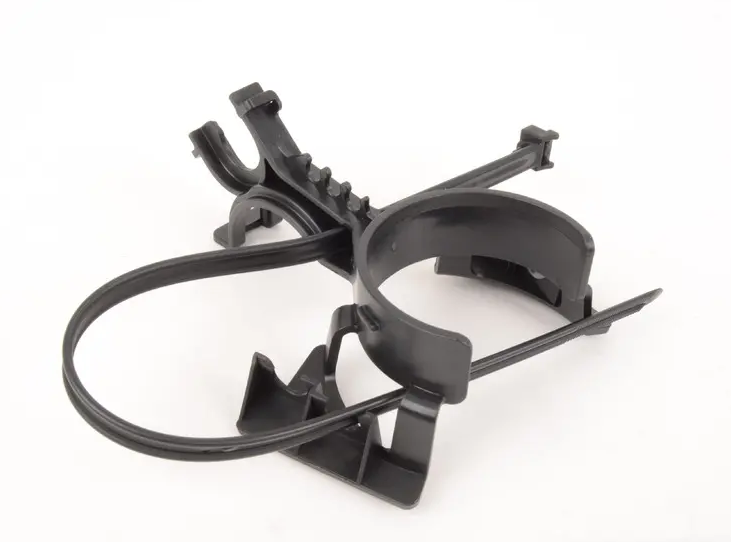 NEW MB ML W164 SUSPENSION STRUT LEFT AND RIGHT FRONT BRACKET A1644210794