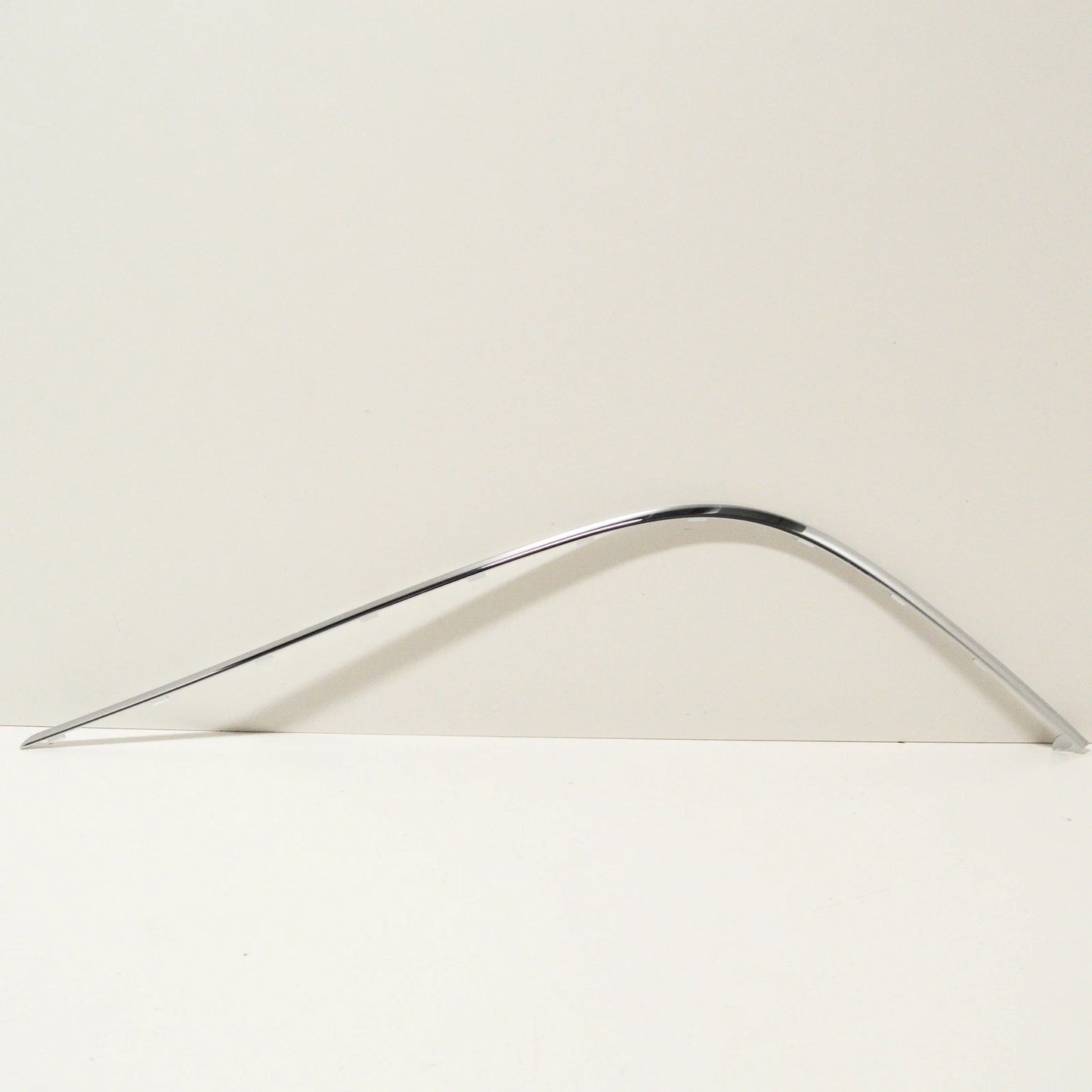 NEW MERCEDES-BENZ C COUPE CL203 REAR BUMPER RIGHT MOLDING A2038859021