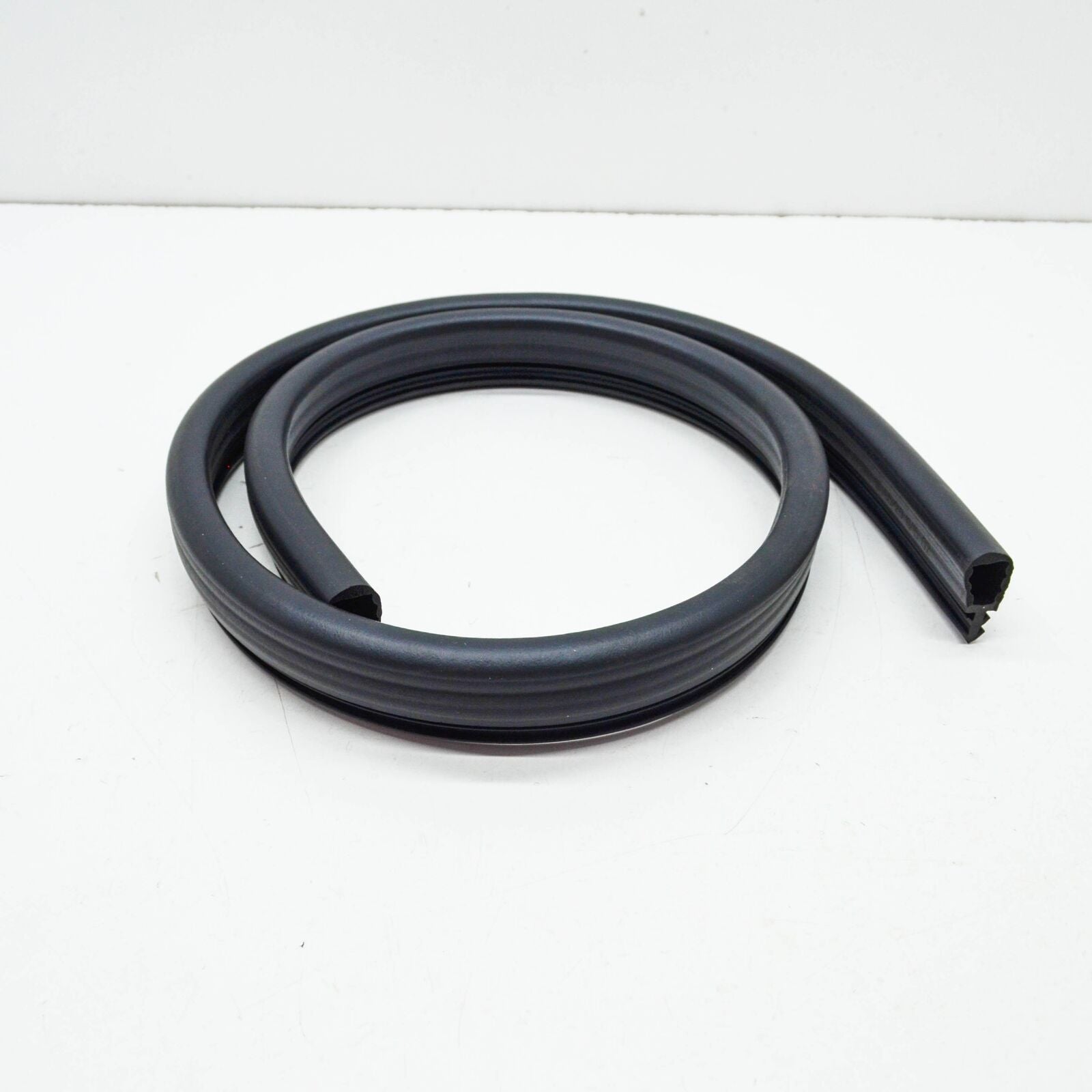 NEW MERCEDES-BENZ C W205 LEFT ENGINE HOOD SEAL A2058870000 ORIGINAL