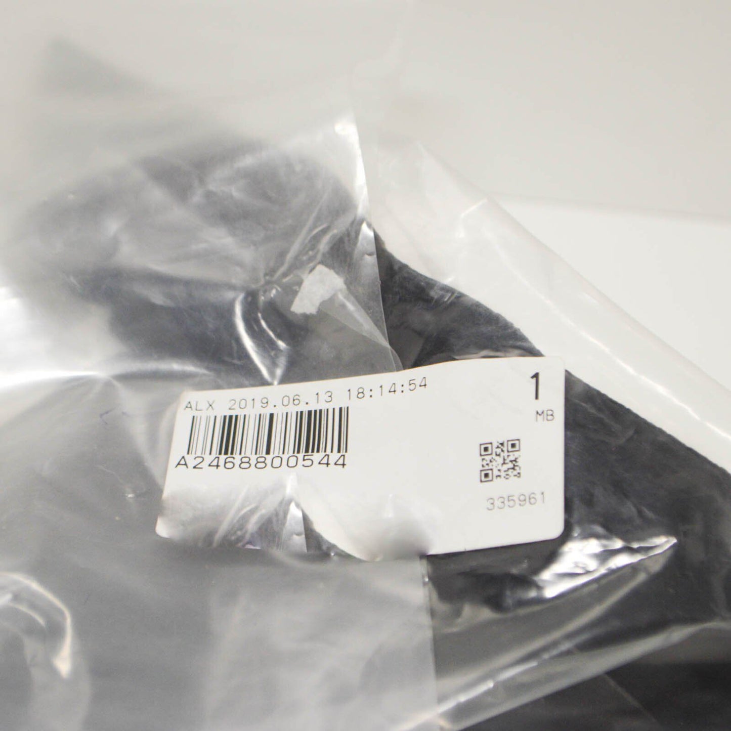 NEW MERCEDES BENZ B W246 FRONT HOOD HINGE COVER LEFT A2468800544 ORIGINAL