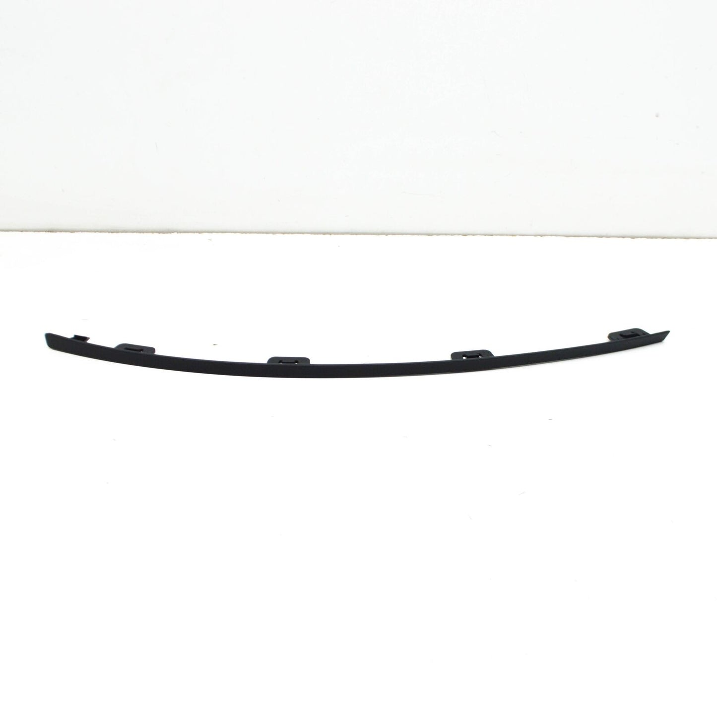 NEW MERCEDES-BENZ CLA COUPE C118 FRONT BUMPER LEFT TRIM A1188855301 ORIGINAL
