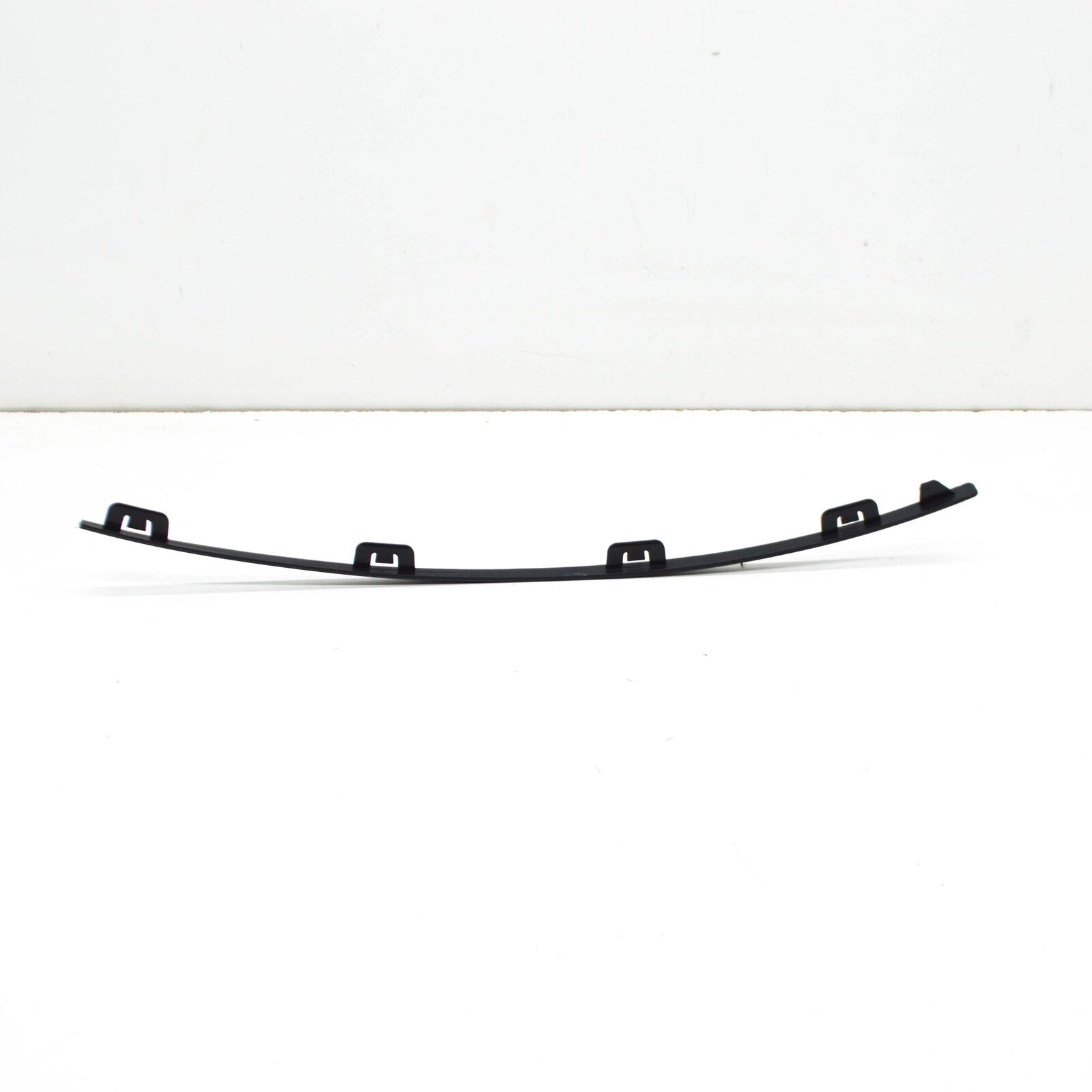 NEW MERCEDES-BENZ CLA COUPE C118 FRONT BUMPER LEFT TRIM A1188855301 ORIGINAL