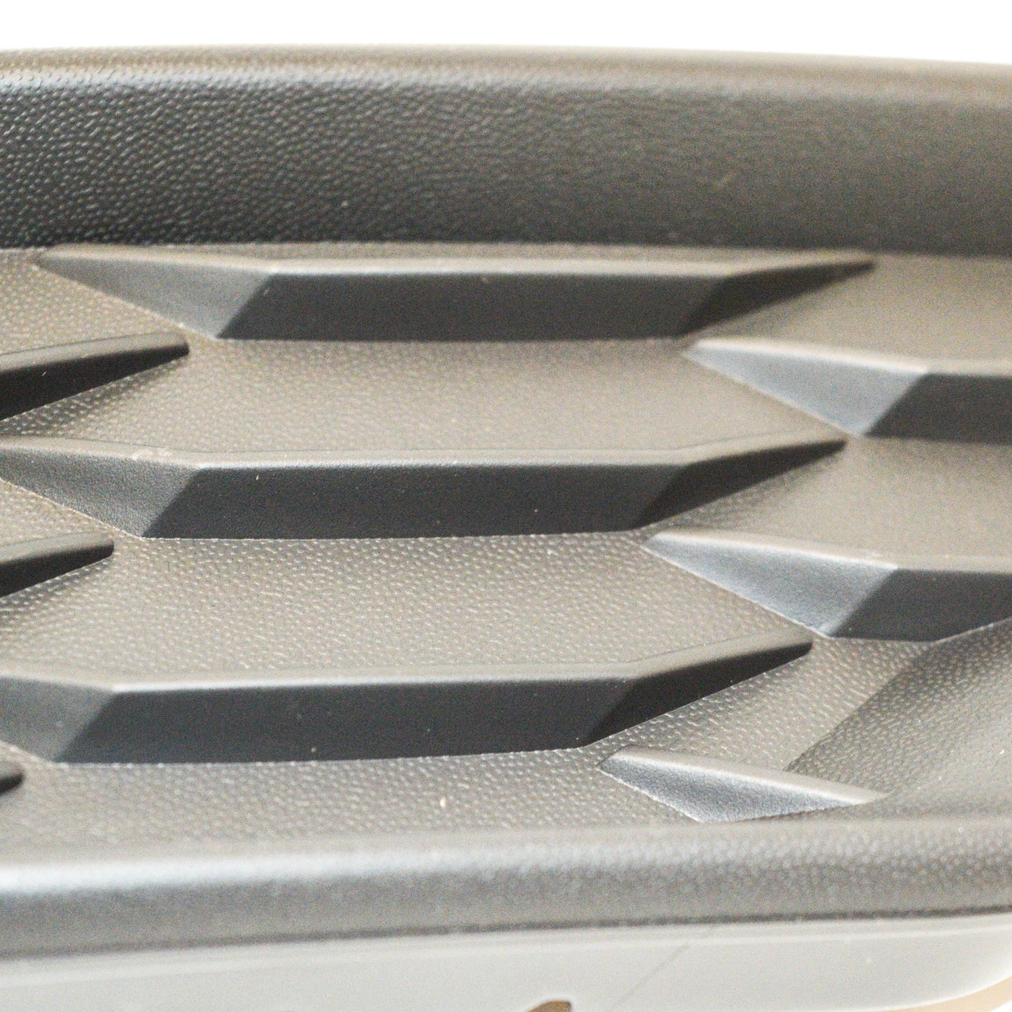 NEW VOLKSWAGEN TIGUAN MK2 FRONT BUMPER RIGHT OUTER GRILLE 5NN8536669B9