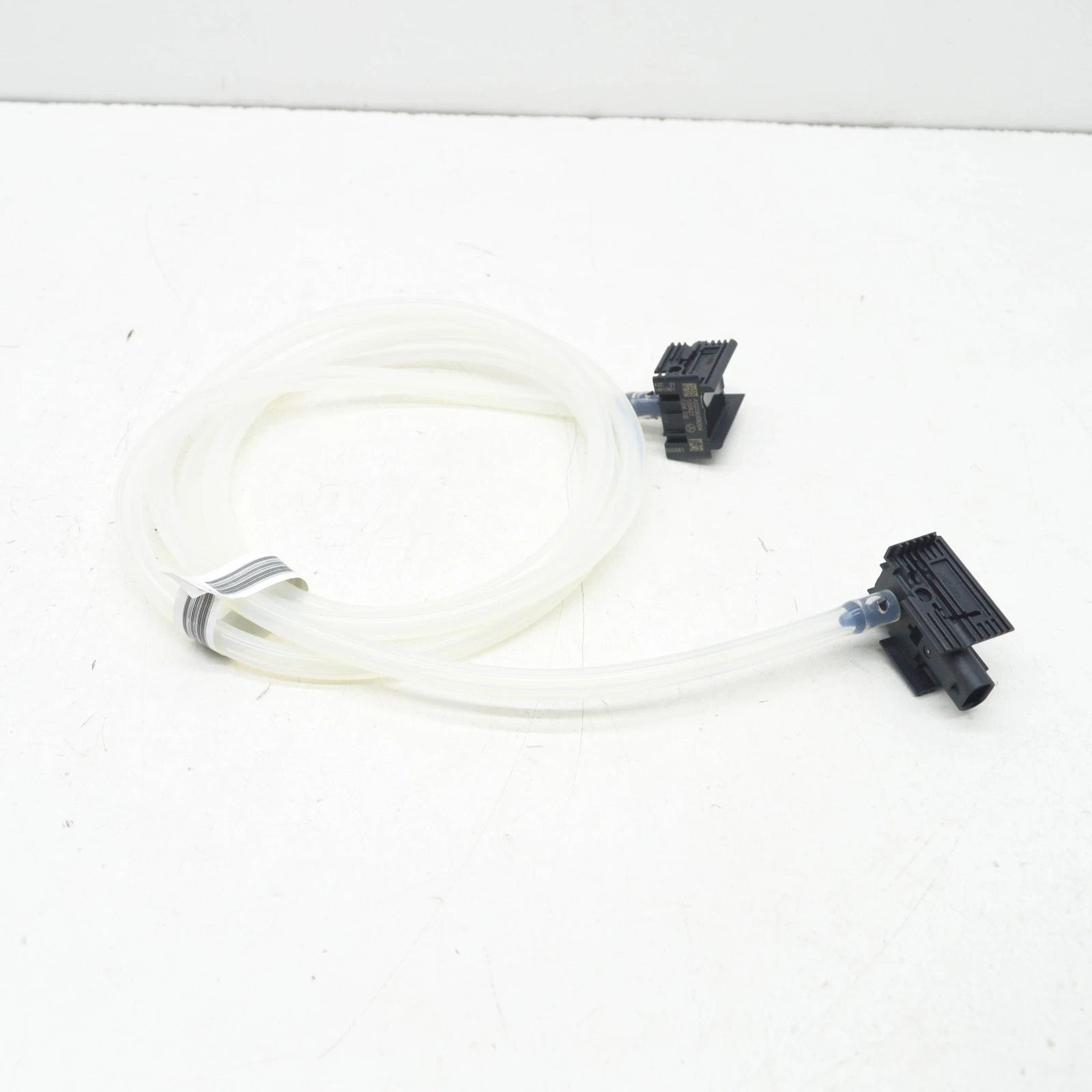 NEW MB S W222 FRONT PEDESTRIAN PROTECTION PRESSURE SENSOR A2229058204