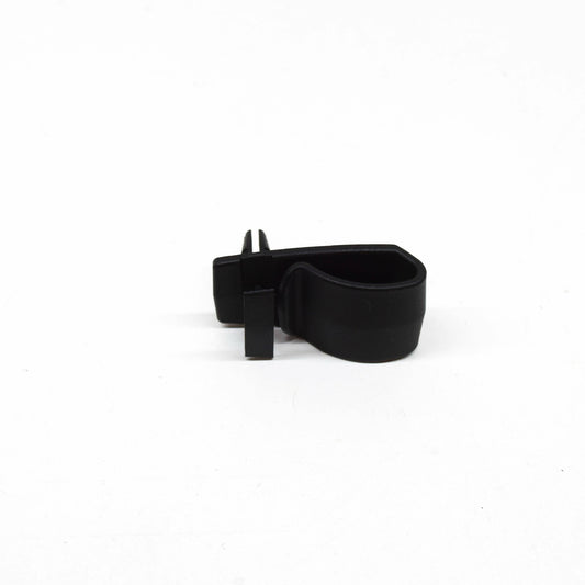 new mercedes-benz c w204 luggage compartment bracket clip a2046930014 original