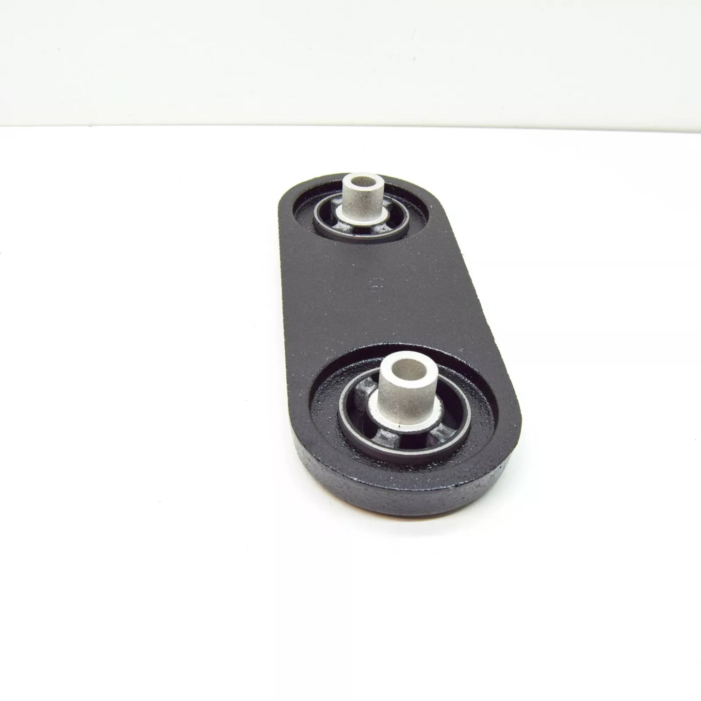 NEW MERCEDES-BENZ C W203 REAR SUBFRAME VIBRATION ABSORBER A2033500072 ORIGINAL