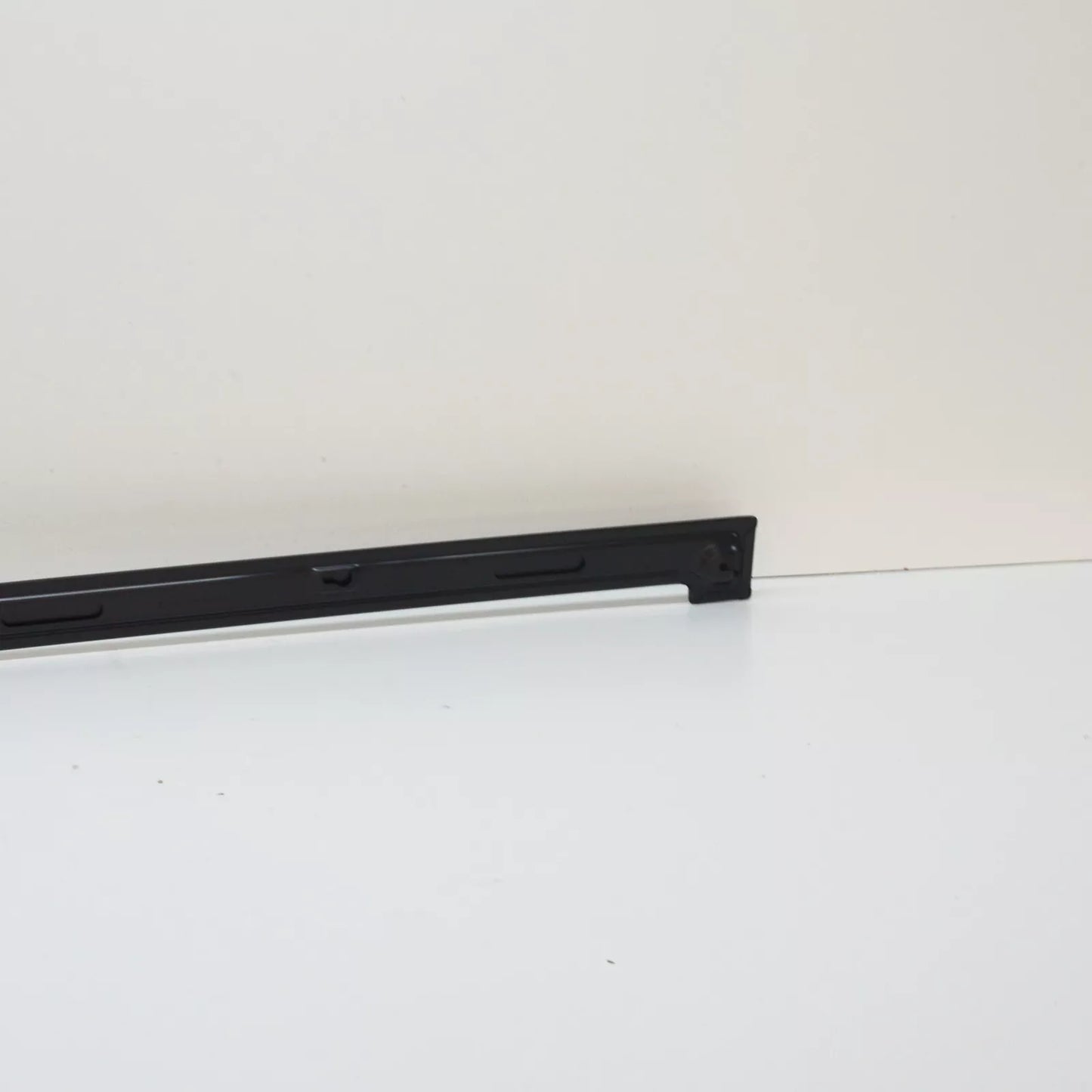 NEW VW CADDY MK3 RIGHT SLIDING DOOR RAIL COVER 2K0843796B ORIGINAL