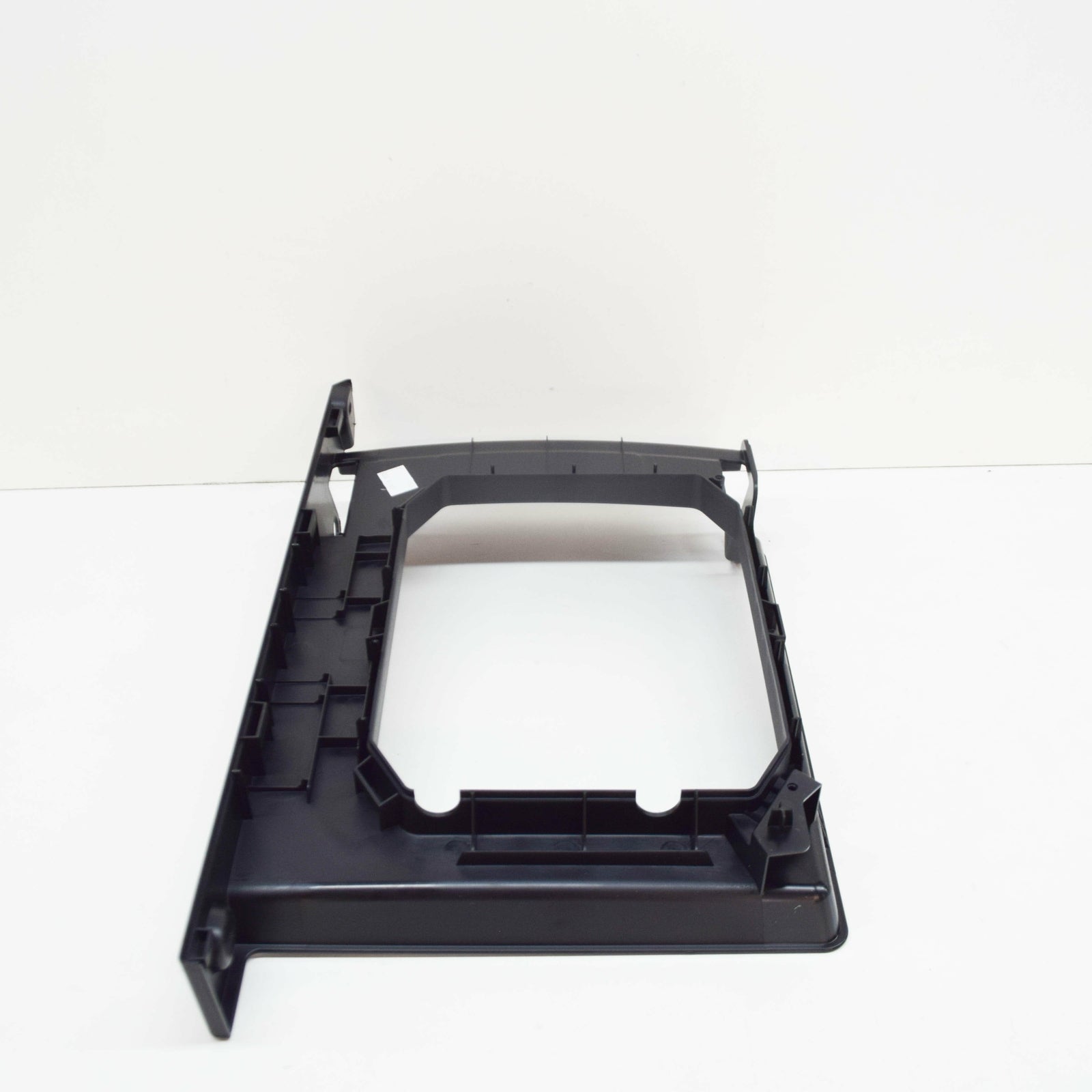 NEW MERCEDES BENZ GLA X156 REAR SEAT ARMREST COVER A2469230400 9051 ORIGINAL