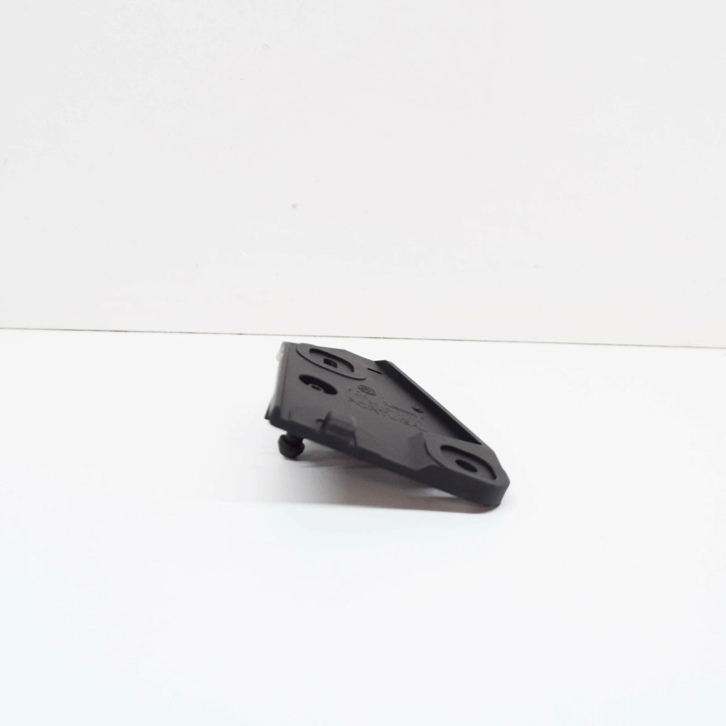 NEW AUDI A1 8X BONNET RELEASE HANDLE BRACKET RHD 7L0823633G 2013 ORIGINAL