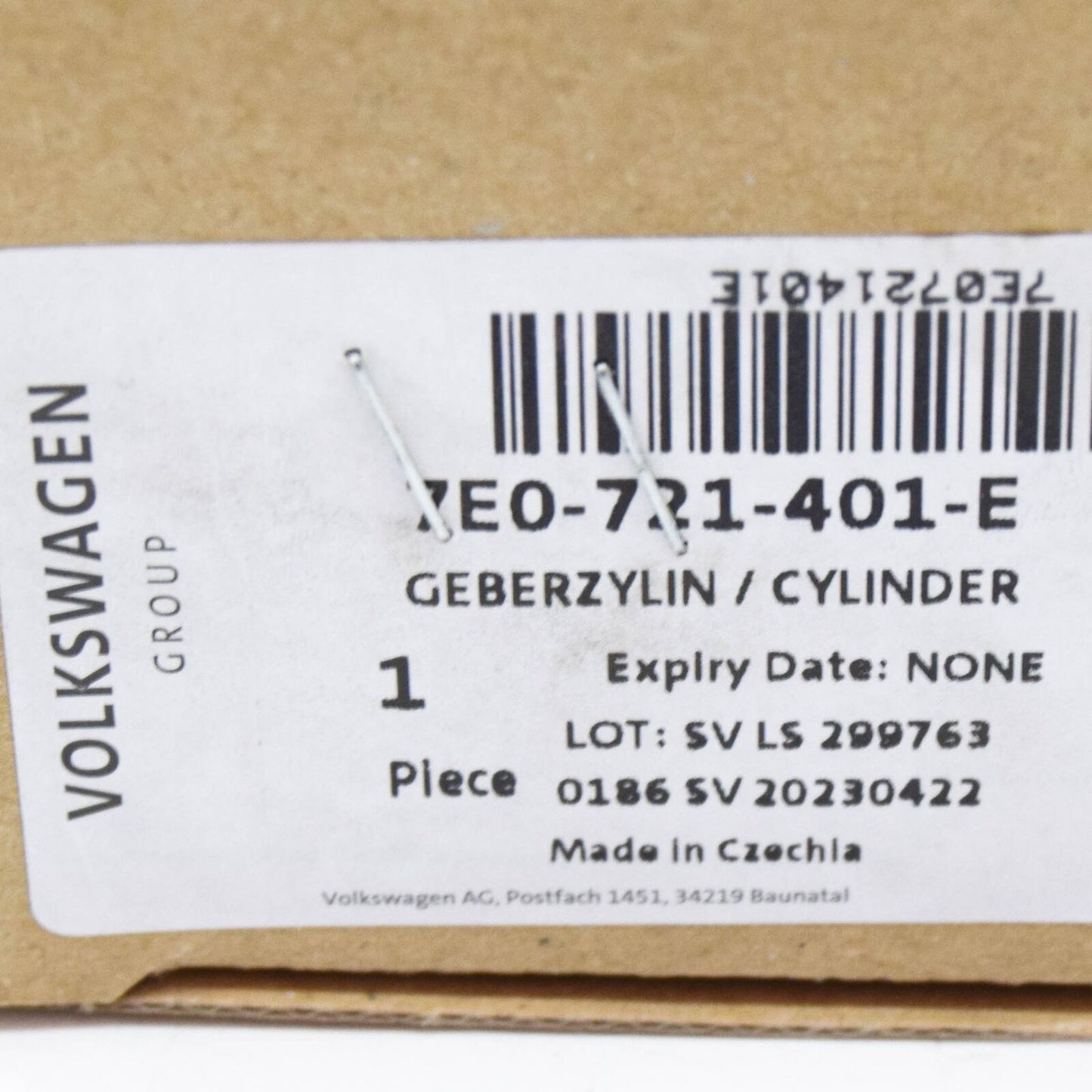 NEW VW TRANSPORTER VI T6 CLUTCH MASTER CYLINDER 7E0721401E ORIGINAL