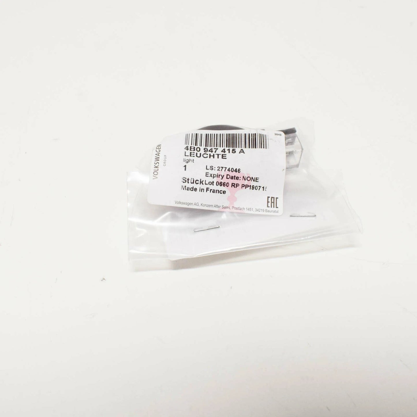 NEW AUDI A1 8X GLOVE BOX COMPARTMENT LIGHT 4B0947415A ORIGINAL