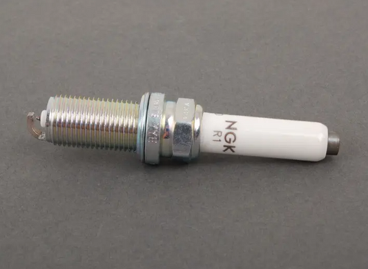 new volkswagen beetle a5 spark plug 06k905601d original