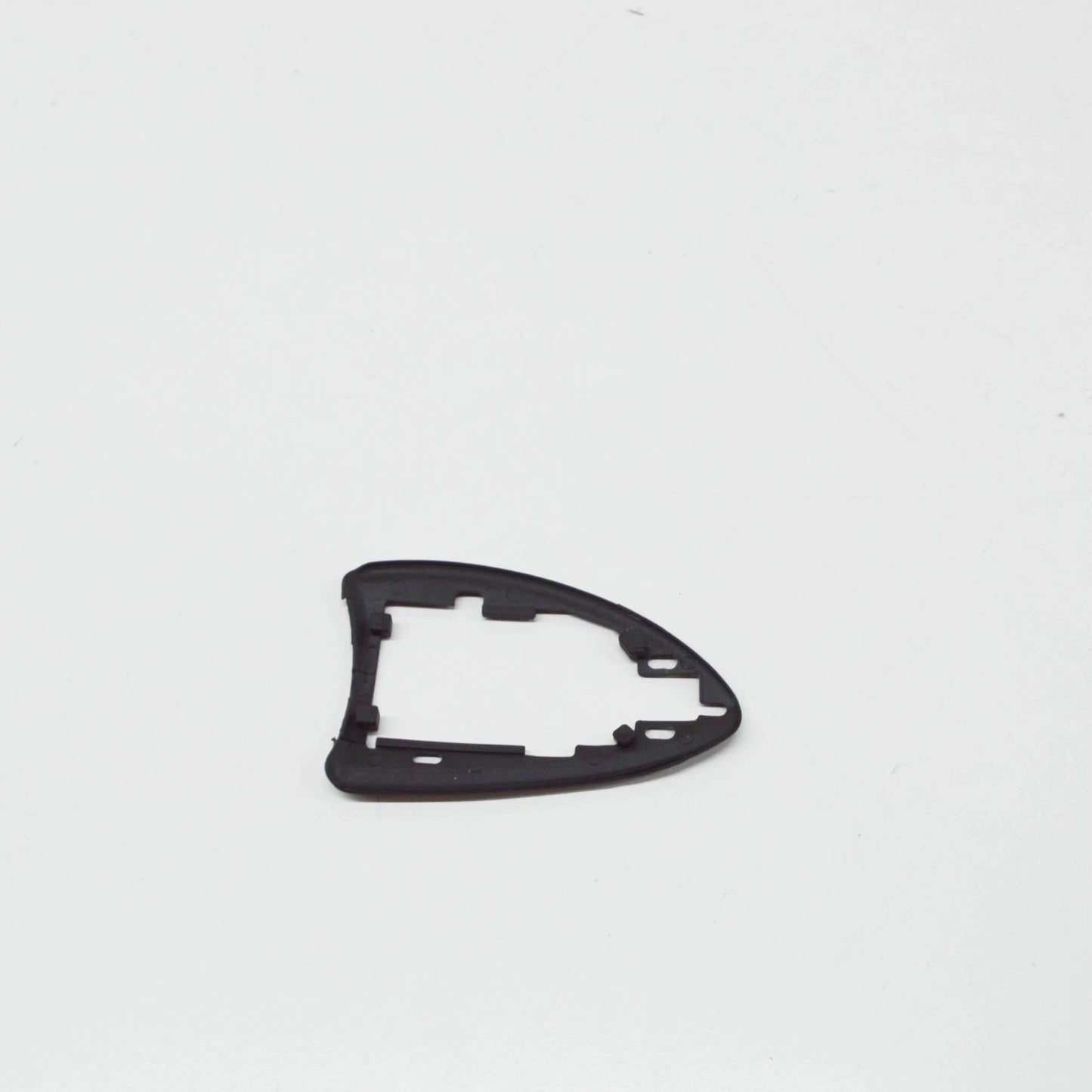 NEW BMW X5 E53 RIGHT OUTER DOOR HANDLE BASE PAD SEAL 51218243632 8243632