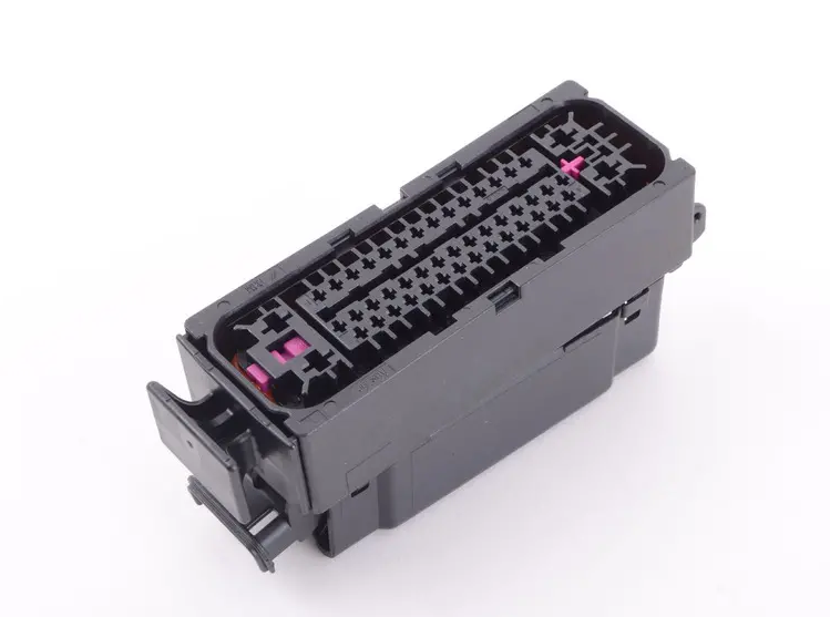 new audi a4 avant b8 abs module connector 7l0973047 original