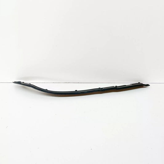 NEW MERCEDES-BENZ C W203 FRONT RIGHT DOOR SEALING FRAME A2037201678