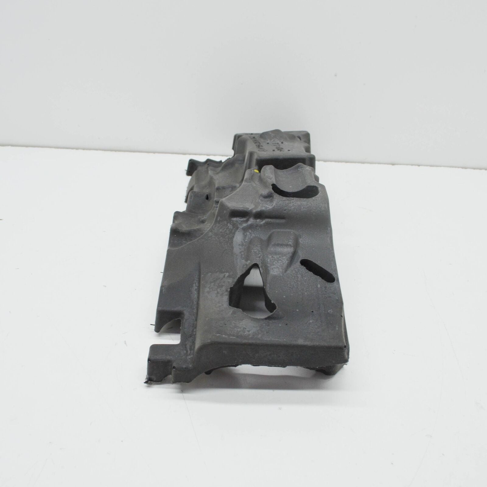 NEW MERCEDES-BENZ A W177 CYLINDER HEAD COVER SOUNDPROOFING A6542263400 ORIGINAL