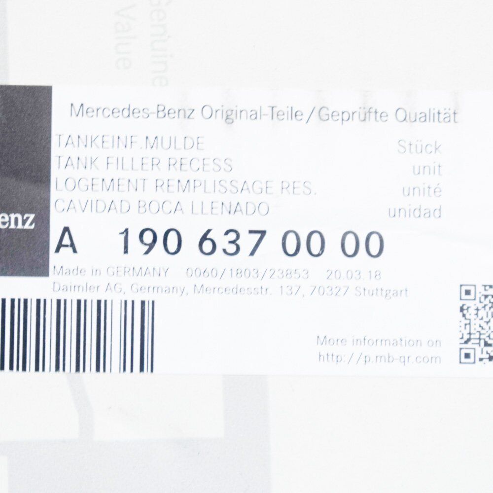 NEW MERCEDES-BENZ AMG GT GT S FUEL FILLER FLAP COVER A1906370000 ORIGINAL