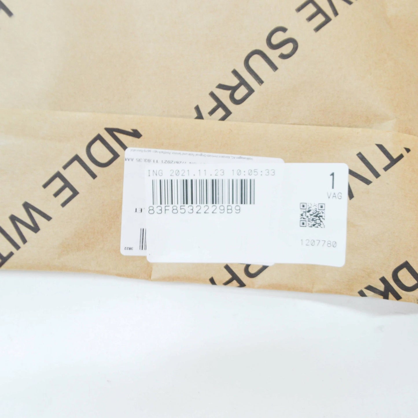 NEW AUDI Q3 F3 RADIATOR GRILLE COVER 83F8532229B9