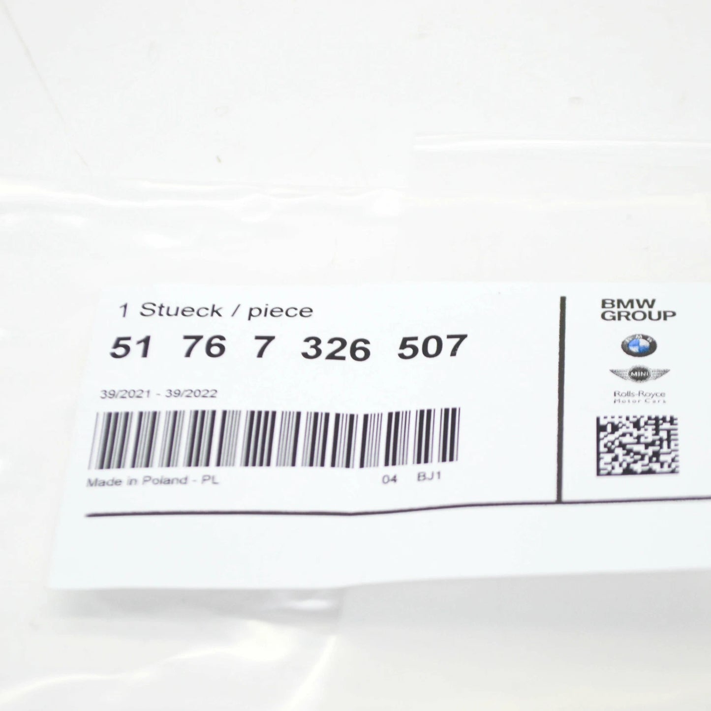 NEW  BMW 2 GRAN TOURER F46 REAR LEFT DOOR WEATHERSTRIP SEAL 51767326507 OEM