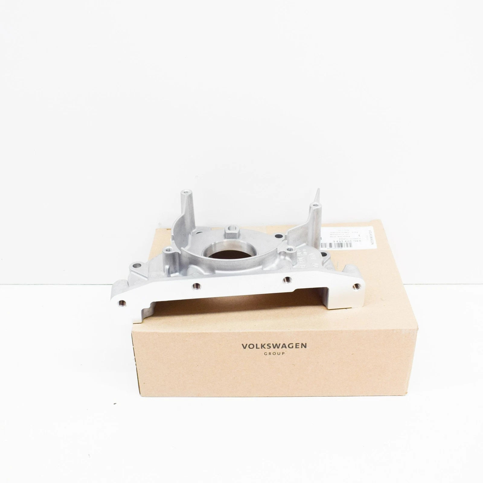 NEW AUDI A1 8X FRONT CYLINDER BLOCK SEALING FLANGE 03G103153E