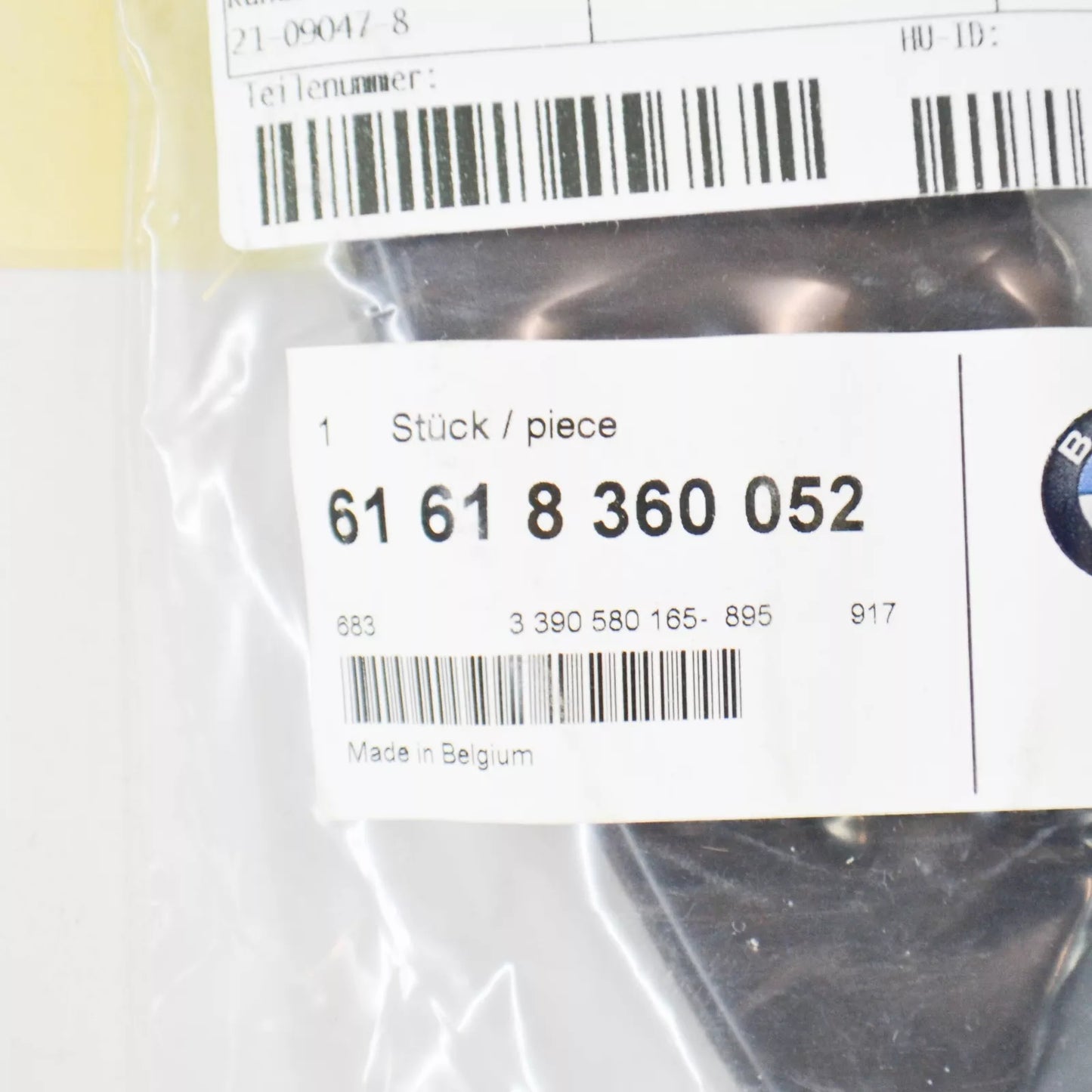 NEW BMW 7 E38 FRONT WIPER ARM COVER 8360052 61618360052 ORIGINAL