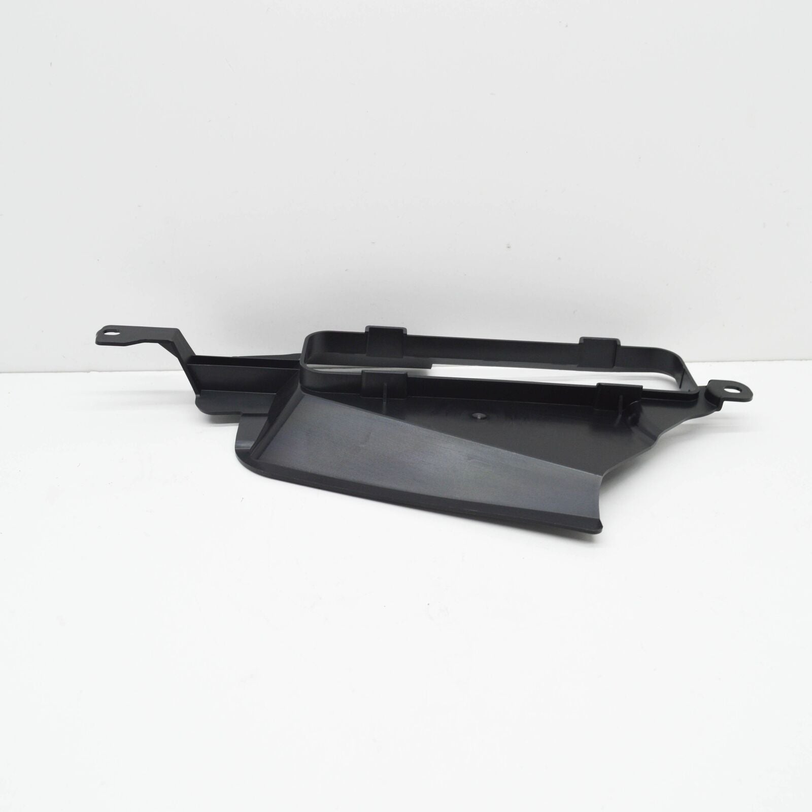 NEW MB CLS C218 REAR RIGHT WING AIR INTAKE FLAP COVER A2188300200 ORIGINAL