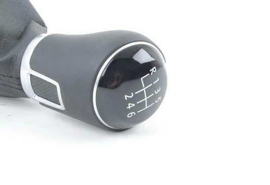 NEW VOLKSWAGEN CC GEAR SHIFT KNOB LEATHER WITH TRIM 3AA711113FIRC ORIGINAL