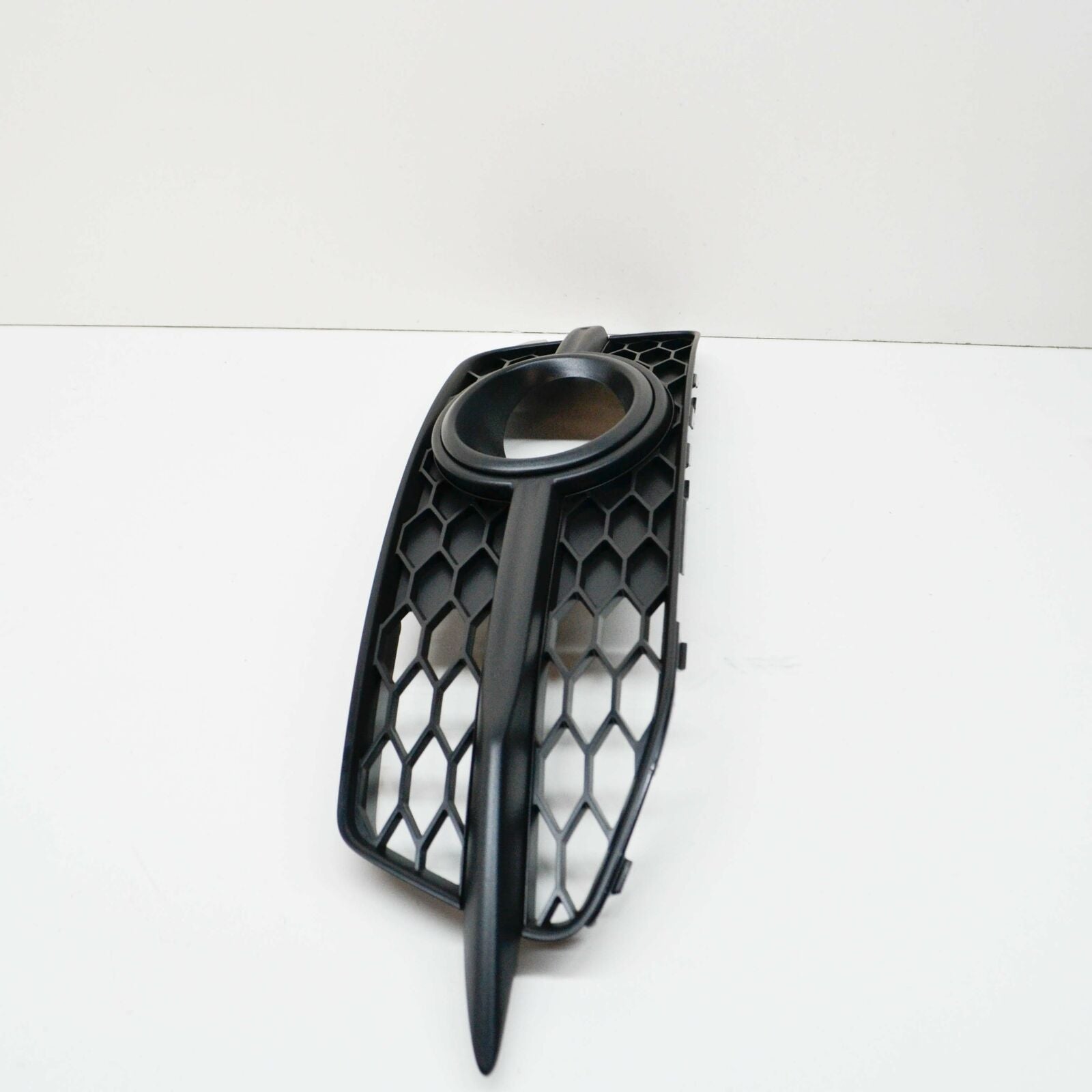 Genuine Audi A6 C7 Front Bumper Left Lowe Grille 4G0807681E9B9 Original