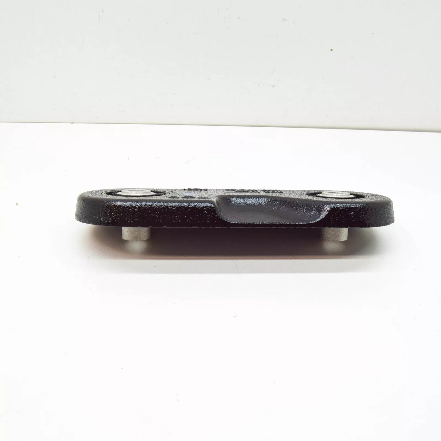 NEW MERCEDES-BENZ C W203 REAR SUBFRAME VIBRATION ABSORBER A2033500072 ORIGINAL