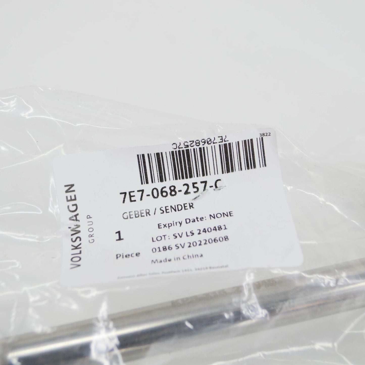 NEW VW MULTIVAN T5 FRESH WATER LEVEL SENDER 7E7068257C ORIGINAL