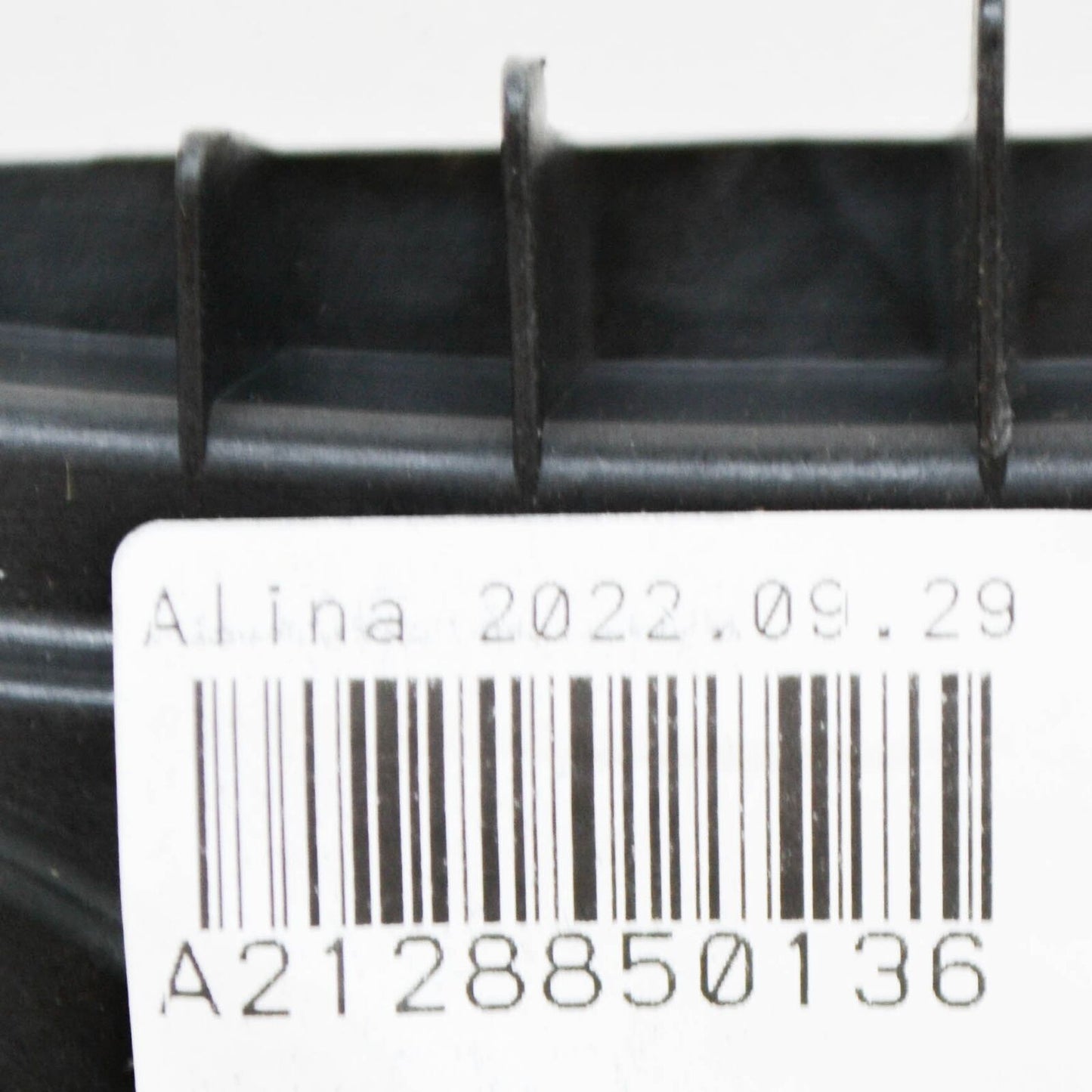 NEW MERCEDES-BENZ E W212 RADIATOR GRILLE SUPPORT A2128850136 ORIGINAL