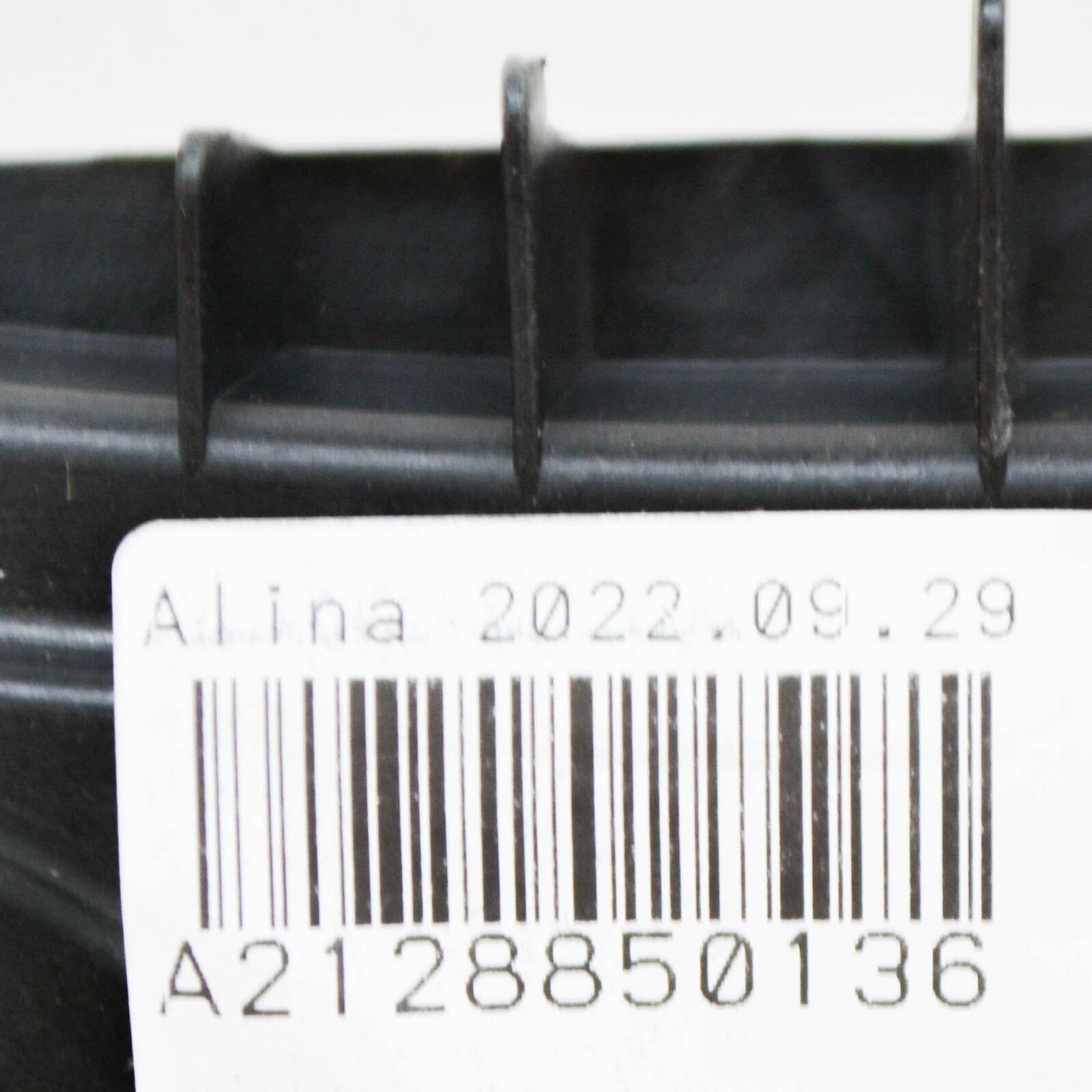 NEW MERCEDES-BENZ E W212 RADIATOR GRILLE SUPPORT A2128850136 ORIGINAL