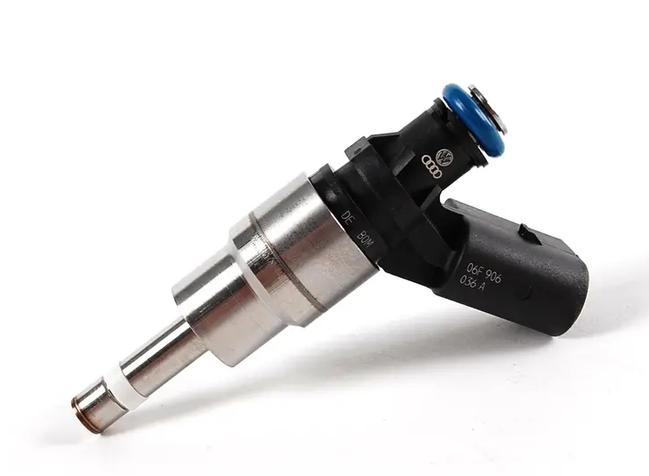 NEW AUDI A3 8P FUEL INJECTION VALVE 06F906036A ORIGINAL