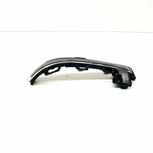 NEW BMW X3 G01 FRONT LEFT DOOR MIRROR TURN INDICATOR 63137441439