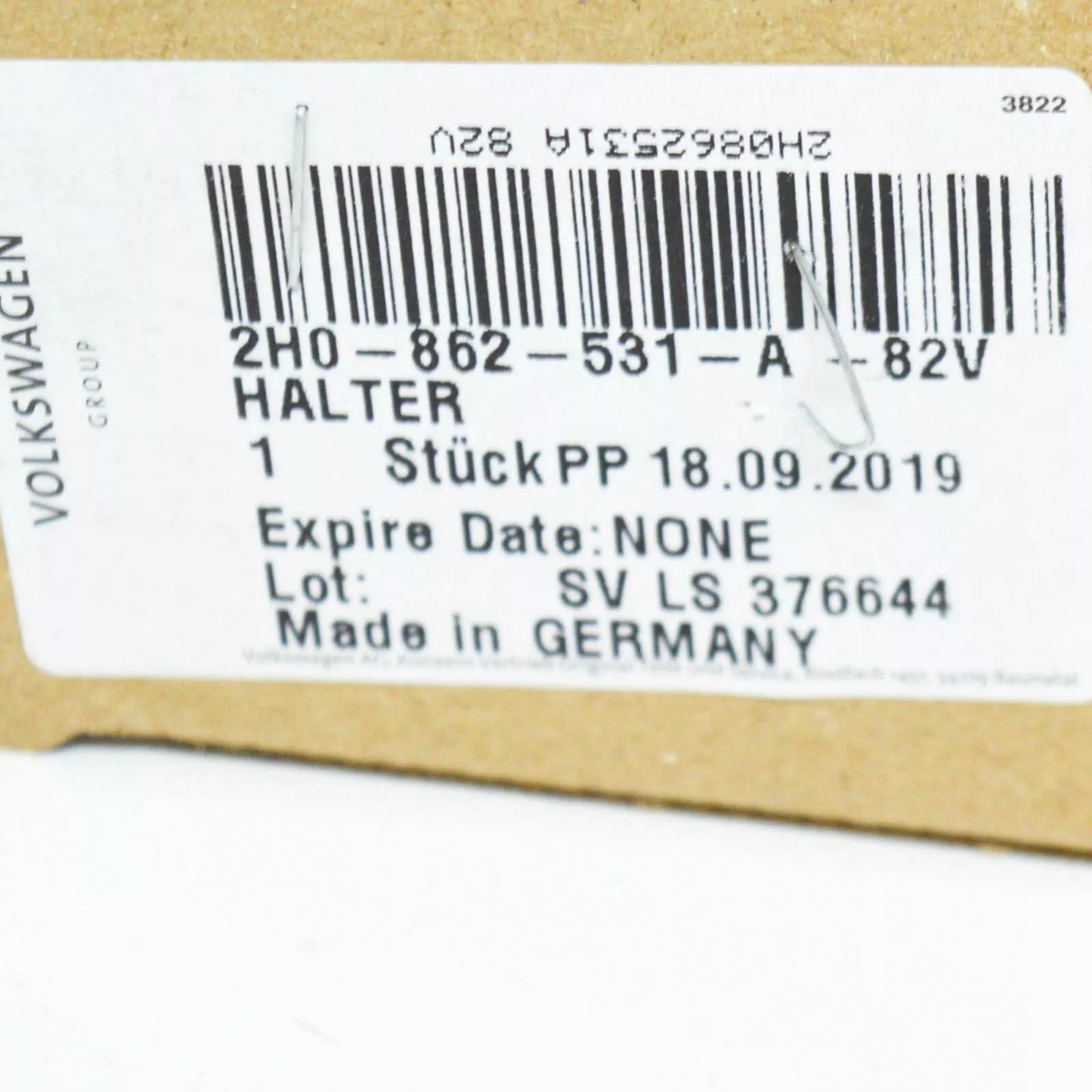 NEW VW AMAROK INTERIOR CENTER CUP UPPER HOLDER 2H0862531A82V