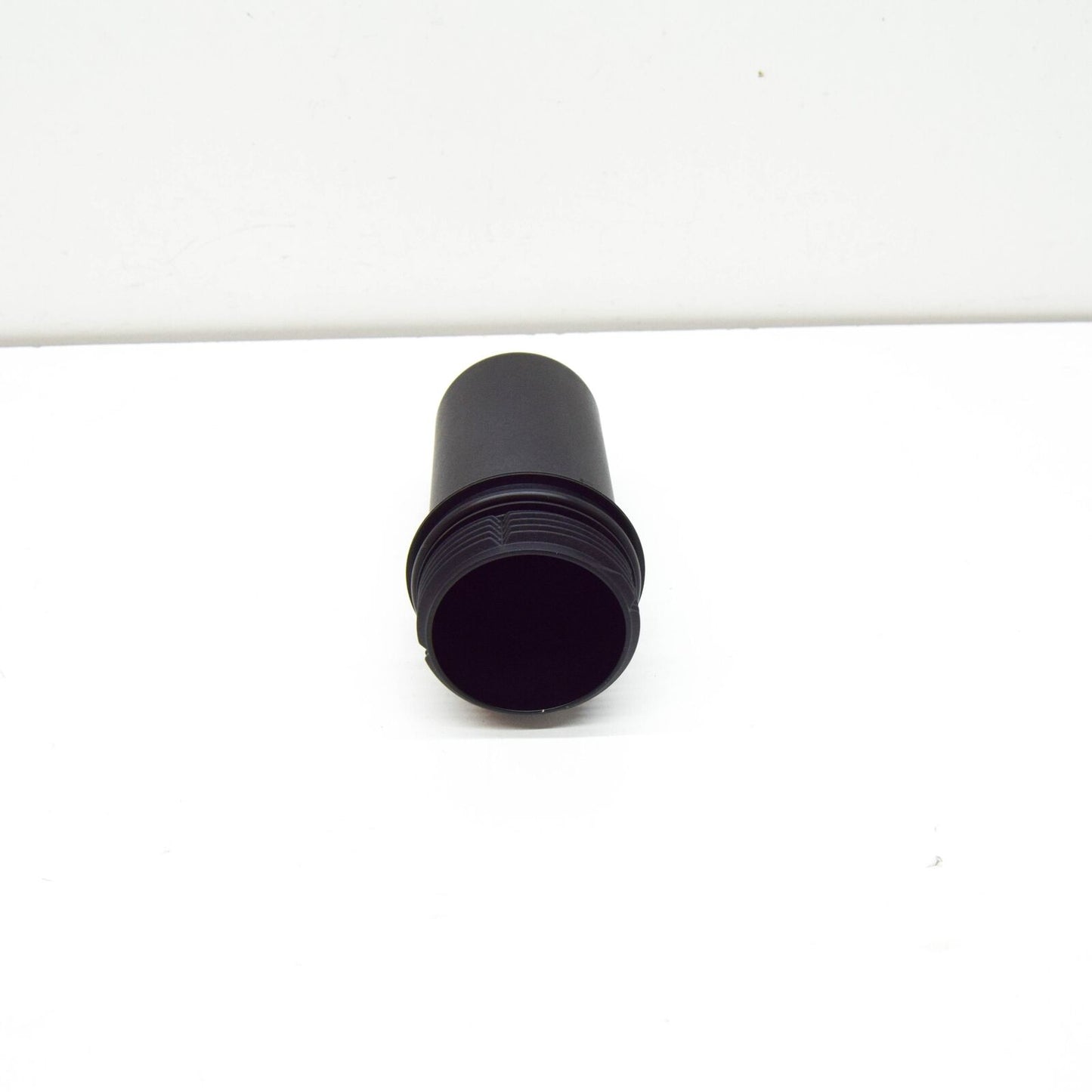 NEW SKODA SUPERB MK3 OIL FILTER COVER 05L115433A ORIGINAL