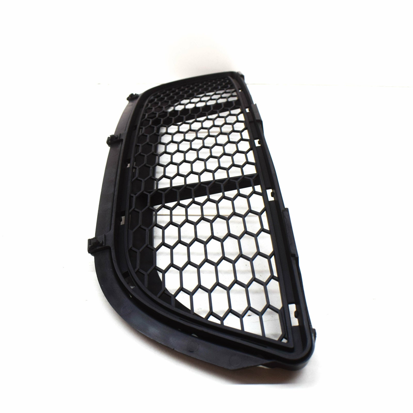 Genuine Bmw 3 E90 Front M Sport Bumper Lower Center Grille 51118047365 2008 Original