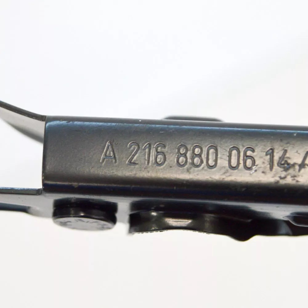 NEW MERCEDES-BENZ CL-CLASS C216 FRONT BUMPER RIGHT BRACKET A2168800614 ORIGINAL