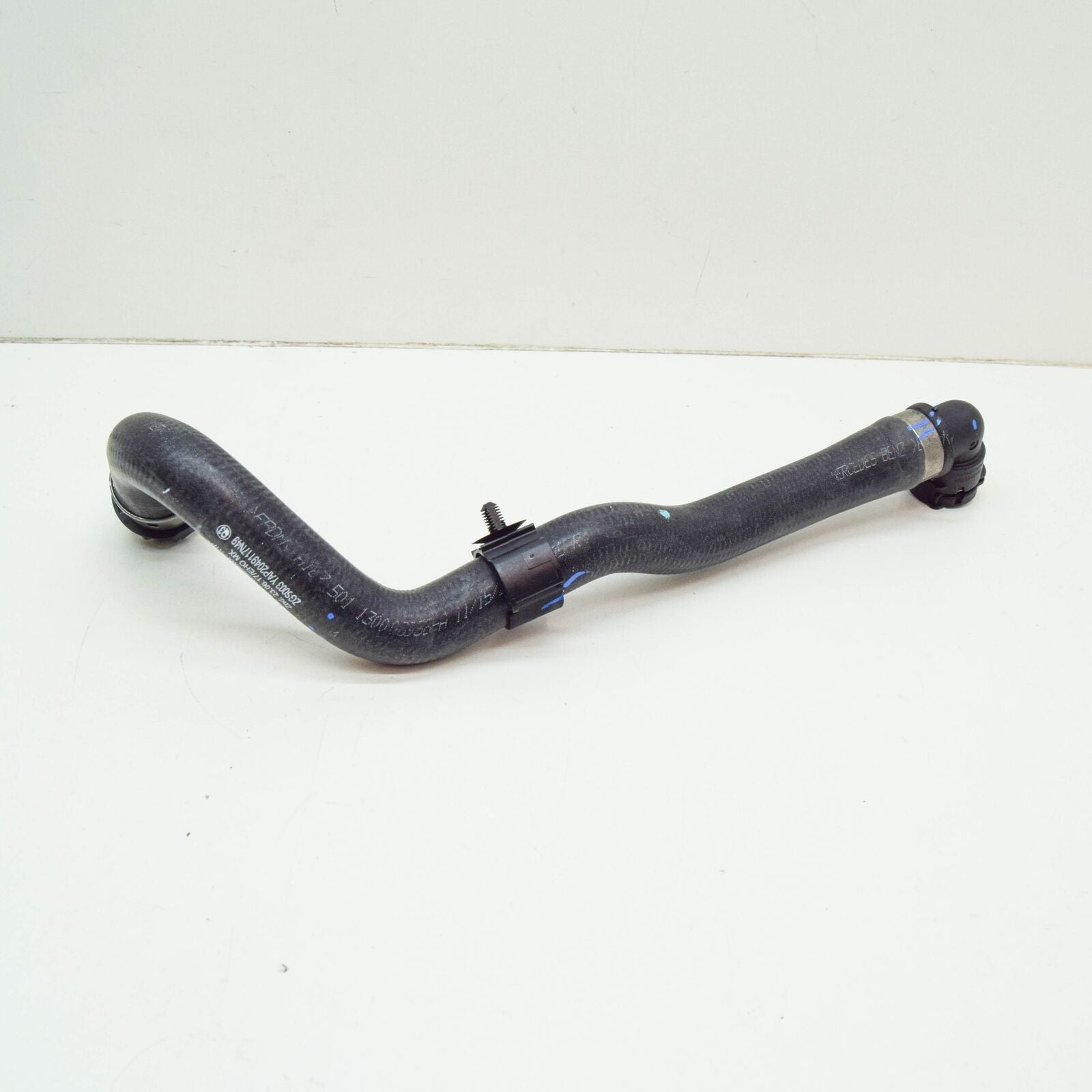 NEW MERCEDES-BENZ GLE W167 PUMP TO LEFT COOLER COOLANT HOSE A1675011300 ORIGINAL