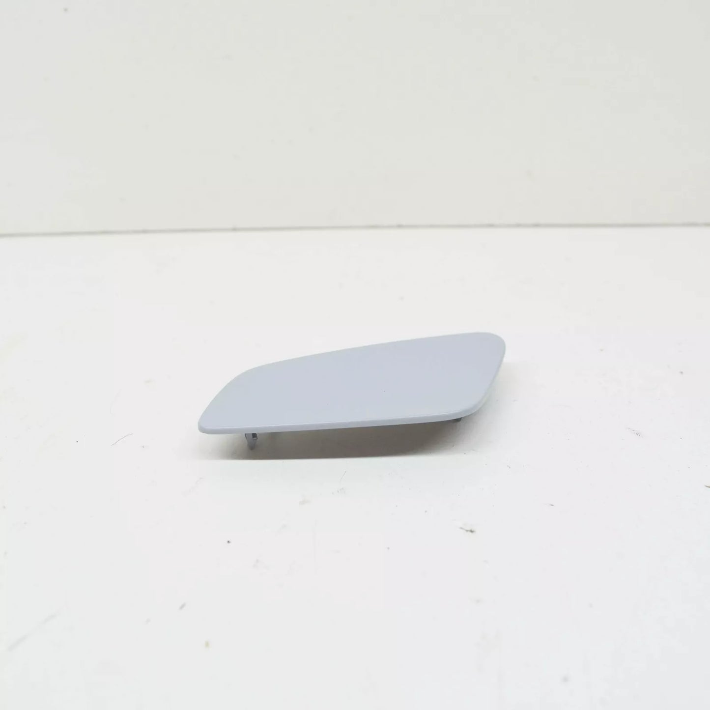 NEW AUDI A1 8X LEFT SIDE HEADLAMP WASHER COVER CAP 8X0807753GRU ORIGINAL