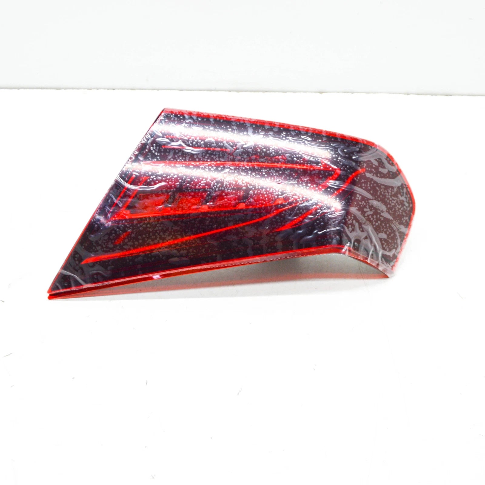 NEW MERCEDES-BENZ E W213 REAR LEFT TAILGATE TAILLIGHT A2139068305